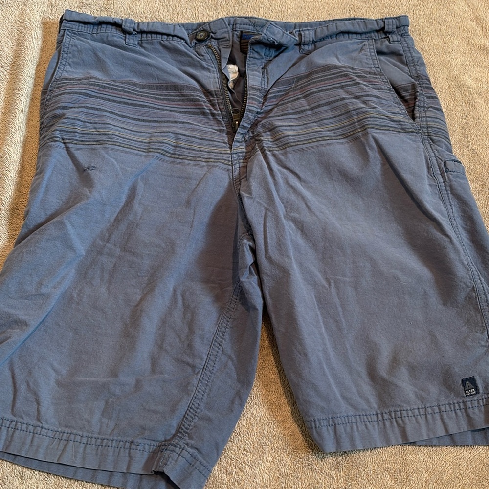 Men’s burnside shorts.